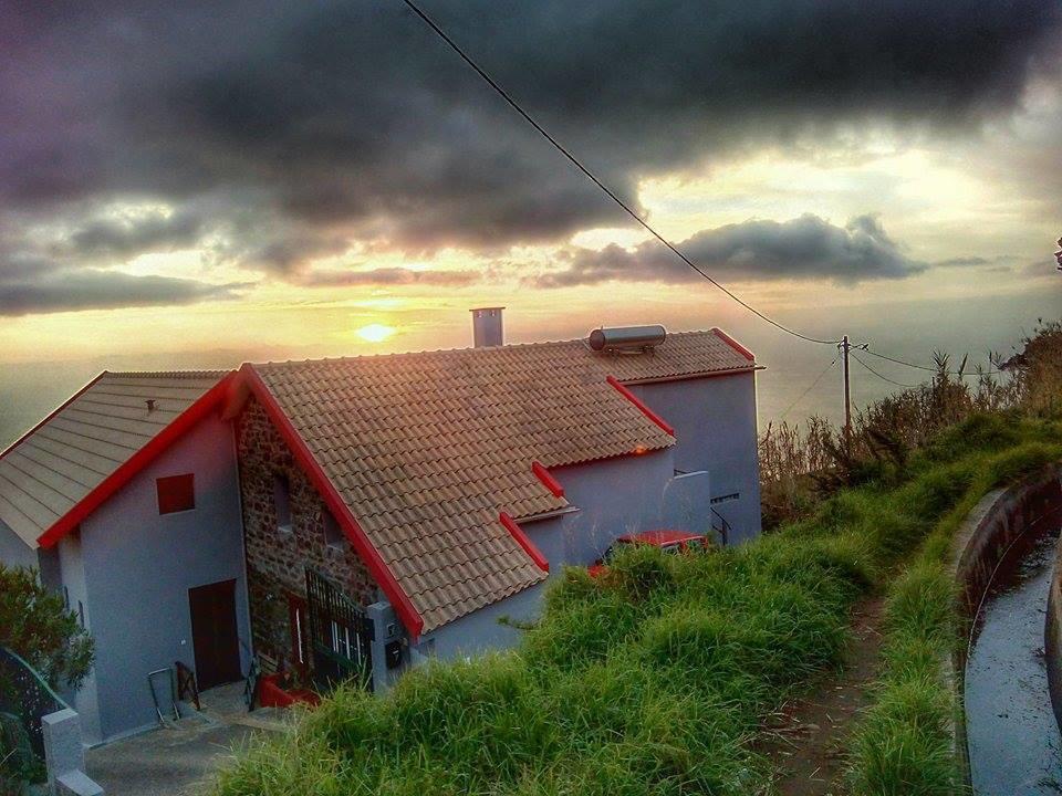 Madeira Native Motion Guest House 法亚·达·奥韦利亚 外观 照片